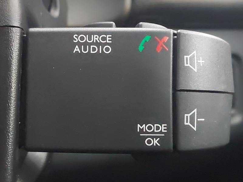 Used Renault Clio 2017 for sale - 77150399: Photo 14