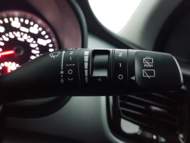 Used Kia Stonic 2020 for sale - 76771482: Photo 12