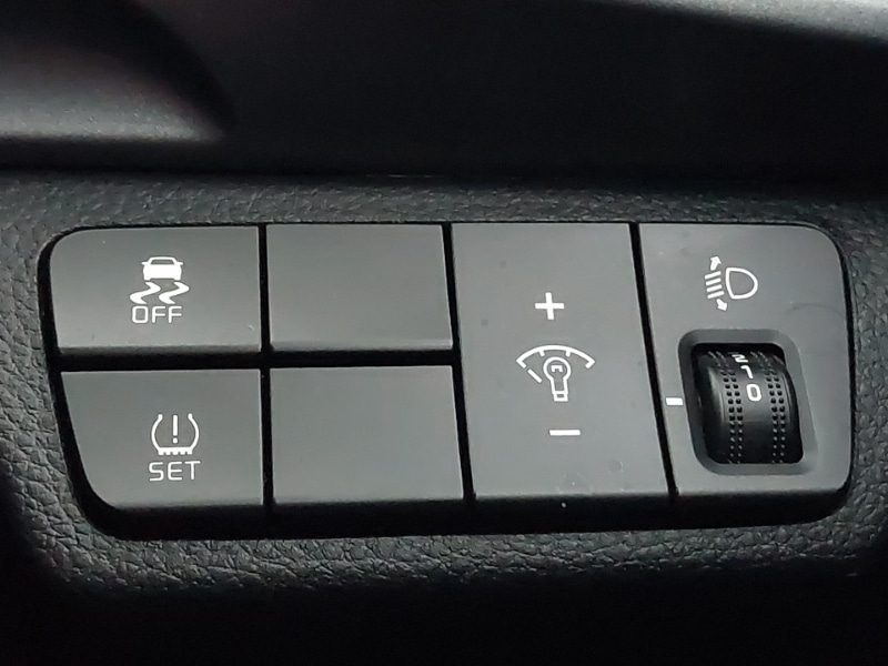 Used Kia Stonic 2020 for sale - 76771482: Photo 14