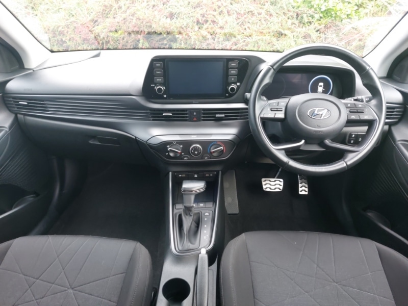 Used Hyundai BAYON 2022 for sale - 76630473: Photo 2