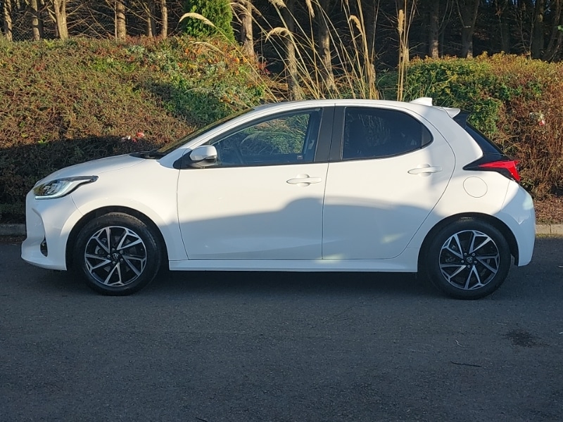 Used Toyota Yaris 2022 for sale - 77352905: Photo 4