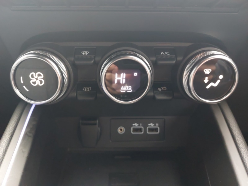 Used Renault Clio 2024 for sale - 77669651: Photo 17