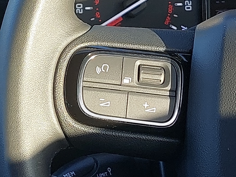 Used Citroen C3 Aircross 2024 for sale - 77058823: Photo 11