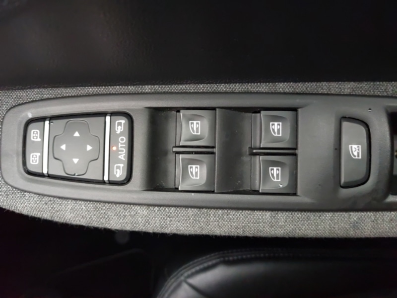 Used Renault Zoe 2020 for sale - 77343113: Photo 19