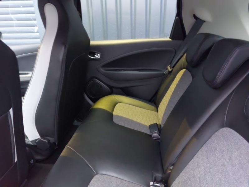 Used Renault Zoe 2020 for sale - 77343113: Photo 6