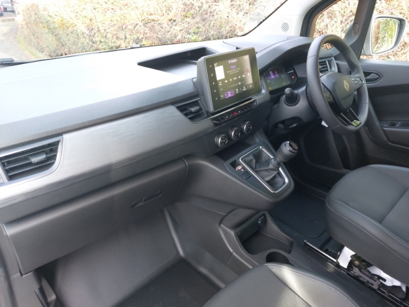 Used Renault Kangoo 2025 for sale - 76556314: Photo 5