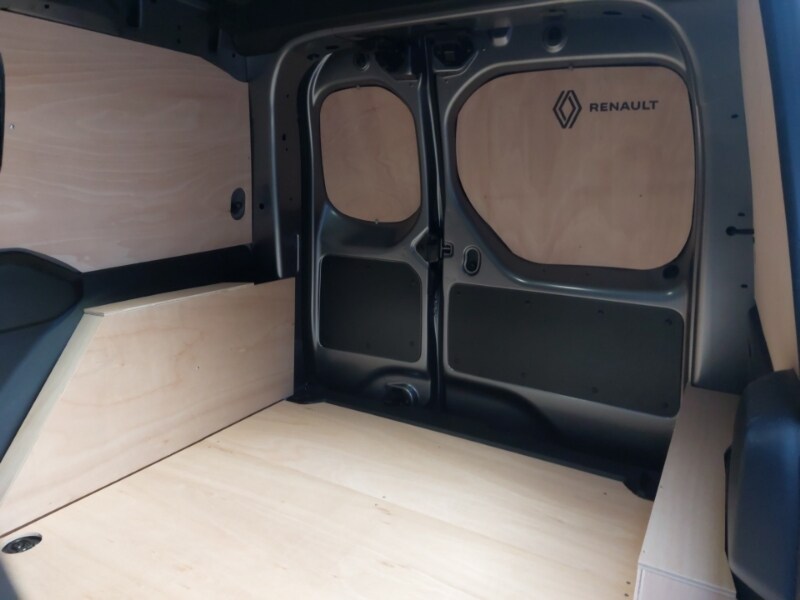 Used Renault Kangoo 2025 for sale - 77169423: Photo 6