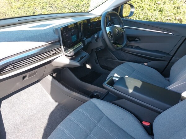 Used Renault Megane E Tech 2022 for sale - 75684433: Photo 5