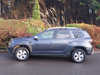 Used Dacia Duster 2018 for sale - 76498209: Photo