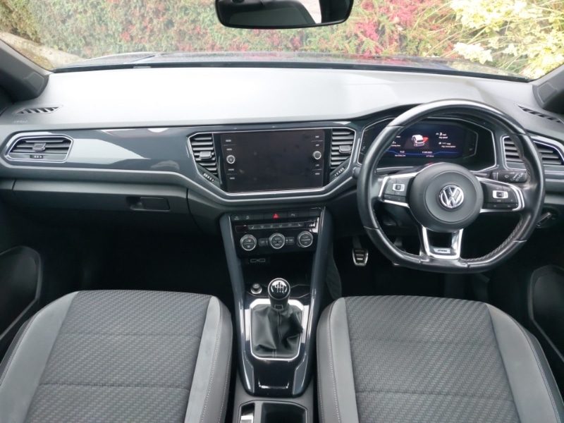 Used Volkswagen T-Roc 2019 for sale - 76054559: Photo 2