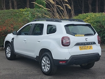 Used Dacia Duster 2022 for sale - 75967569: Photo