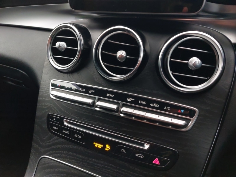 Used Mercedes-Benz GLC 2018 for sale - 77028583: Photo 19