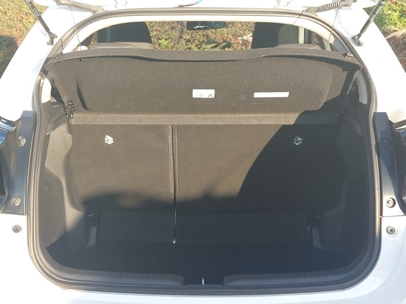 Used Toyota Yaris 2022 for sale - 76602382: Photo 8