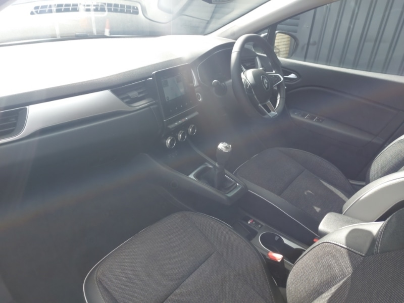 Used Renault Captur 2022 for sale - 78147654: Photo 5