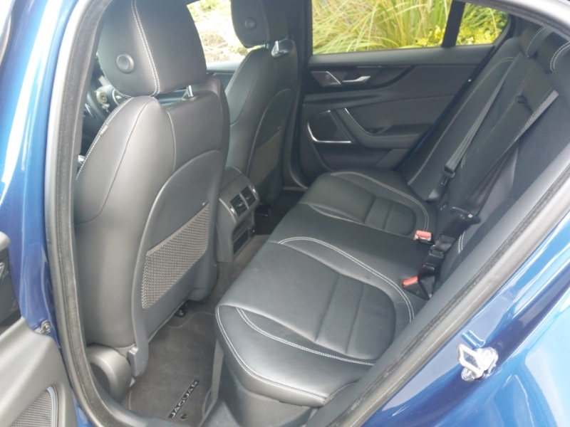 Used Jaguar XE 2020 for sale - 77062701: Photo 6