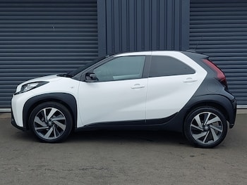Used Toyota Aygo X 2024 for sale - 77379777: Photo