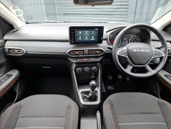 Used Dacia Sandero Stepway 2023 for sale - 78987916: Photo