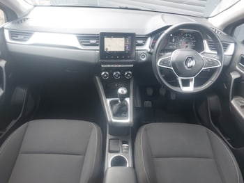 Used Renault Captur 2020 for sale - 78527201: Photo