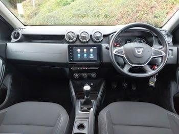 Used Dacia Duster 2021 for sale - 76221602: Photo 2