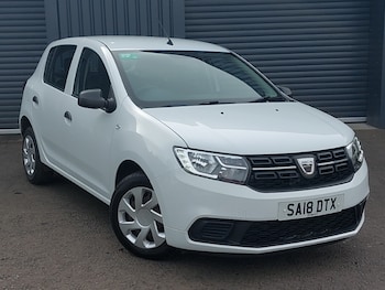 Used Dacia Sandero 2018 for sale - 78317866: Photo