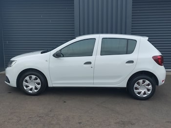 Used Dacia Sandero 2018 for sale - 78317866: Photo