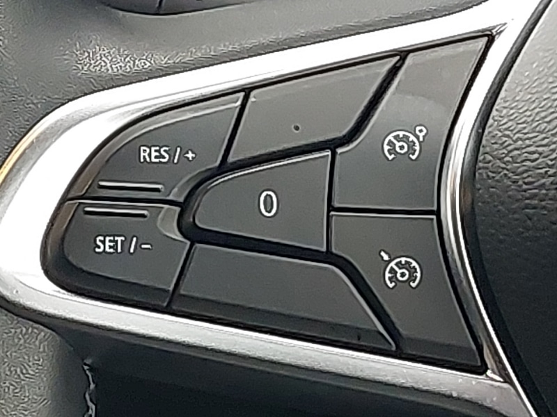 Used Renault Clio 2023 for sale - 77898126: Photo 10