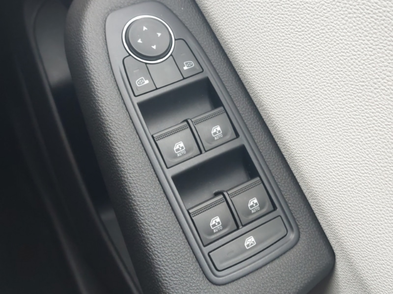 Used Renault Clio 2023 for sale - 77898126: Photo 15