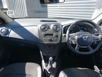 Used Dacia Sandero Stepway 2019 for sale - 78456006: Photo