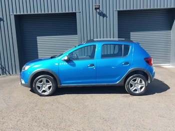 Used Dacia Sandero Stepway 2019 for sale - 78456006: Photo