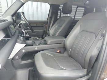 Used Land Rover Defender 2020 for sale - 77790615: Photo