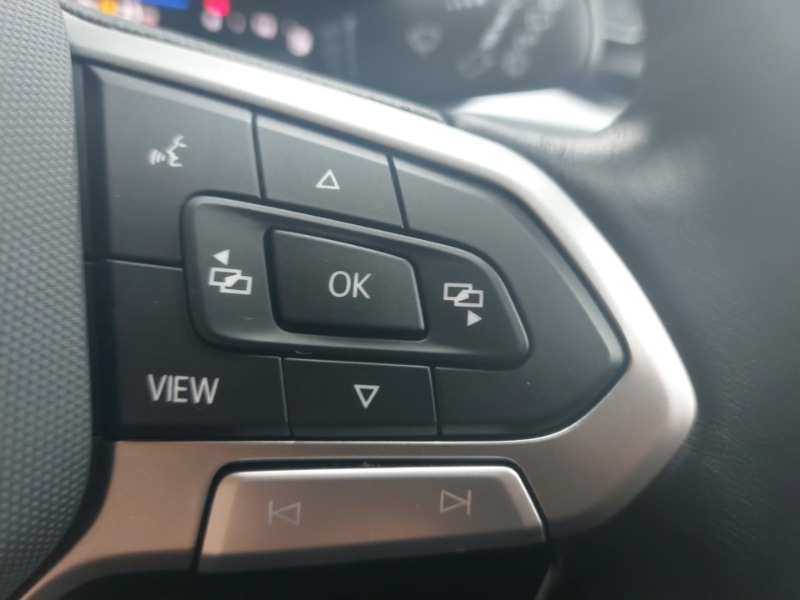 Used Volkswagen T-Roc 2024 for sale - 76506907: Photo 14