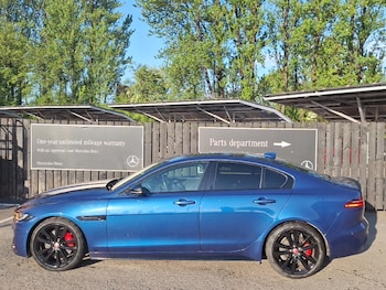 Used Jaguar XE 2020 for sale - 75652678: Photo