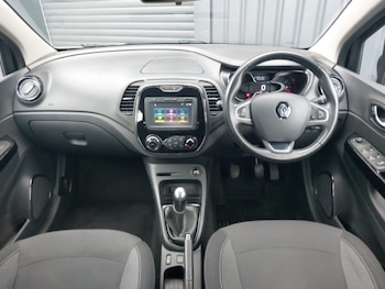 Used Renault Captur 2016 for sale - 78606537: Photo