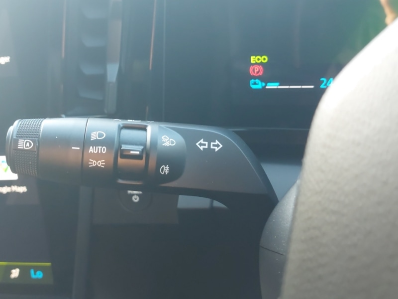 Used Renault Scenic E-Tech 2024 for sale - 77047077: Photo 16