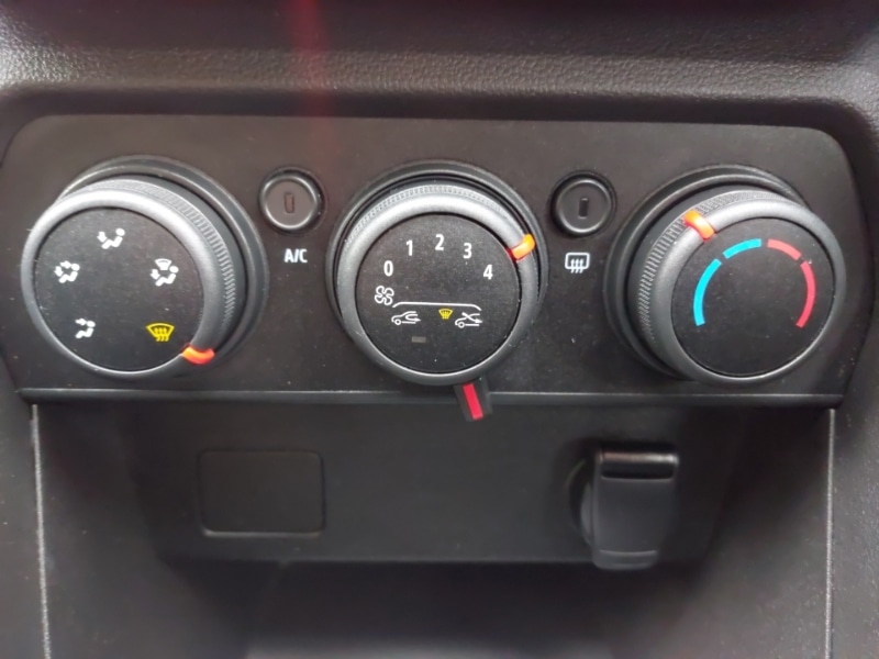 Used Dacia Sandero Stepway 2022 for sale - 76343618: Photo 18