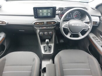 Used Dacia Sandero Stepway 2023 for sale - 78523093: Photo