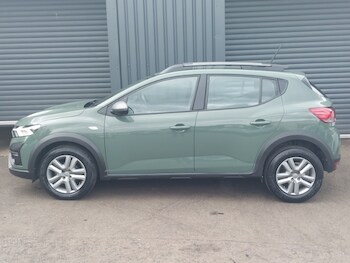Used Dacia Sandero Stepway 2023 for sale - 78523093: Photo