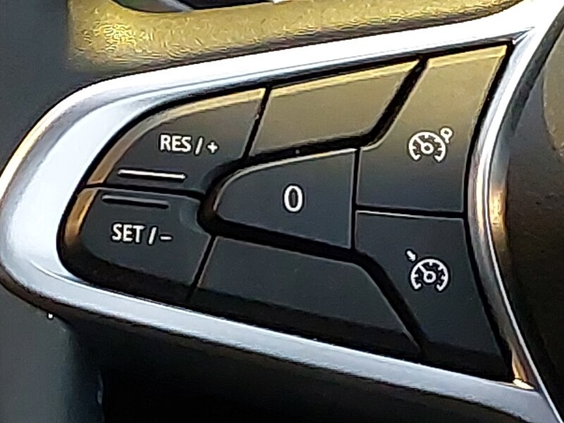 Used Renault Clio 2023 for sale - 77278111: Photo 10