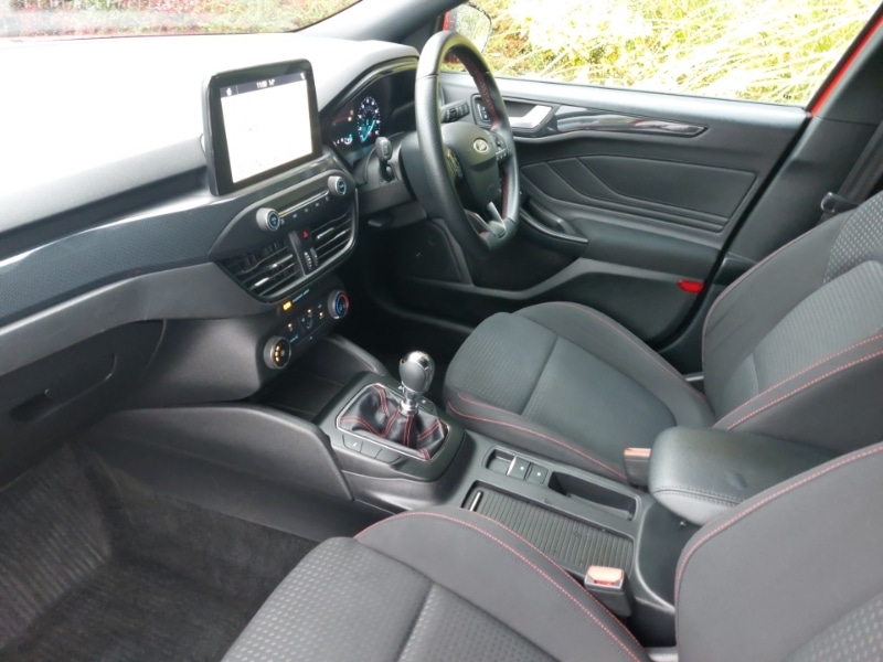 Used Ford Focus 2019 for sale - 76188323: Photo 5