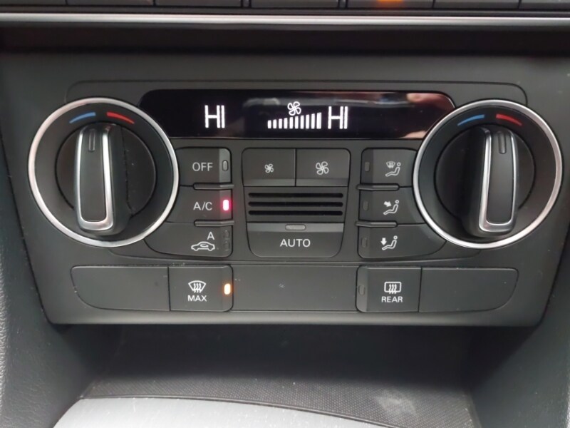 Used Audi Q3 2018 for sale - 77433090: Photo 16