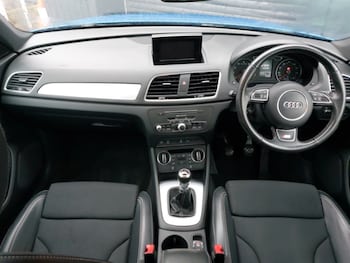 Used Audi Q3 2018 for sale - 77433090: Photo