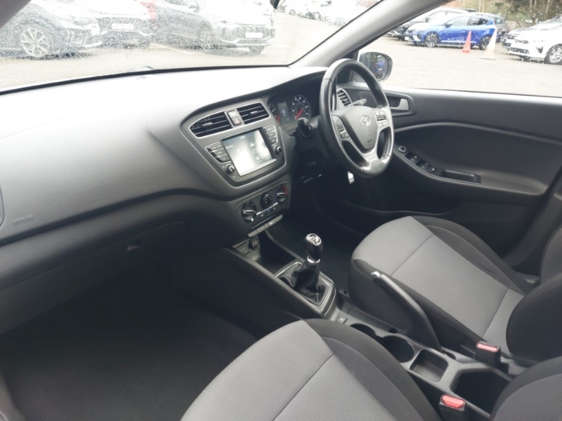 Used Hyundai i20 2018 for sale - 77491347: Photo 5