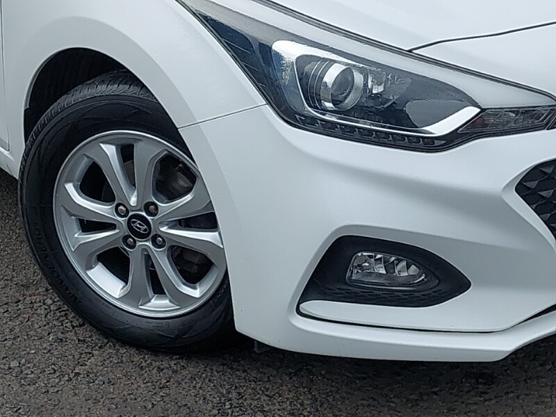 Used Hyundai i20 2018 for sale - 77491347: Photo 9