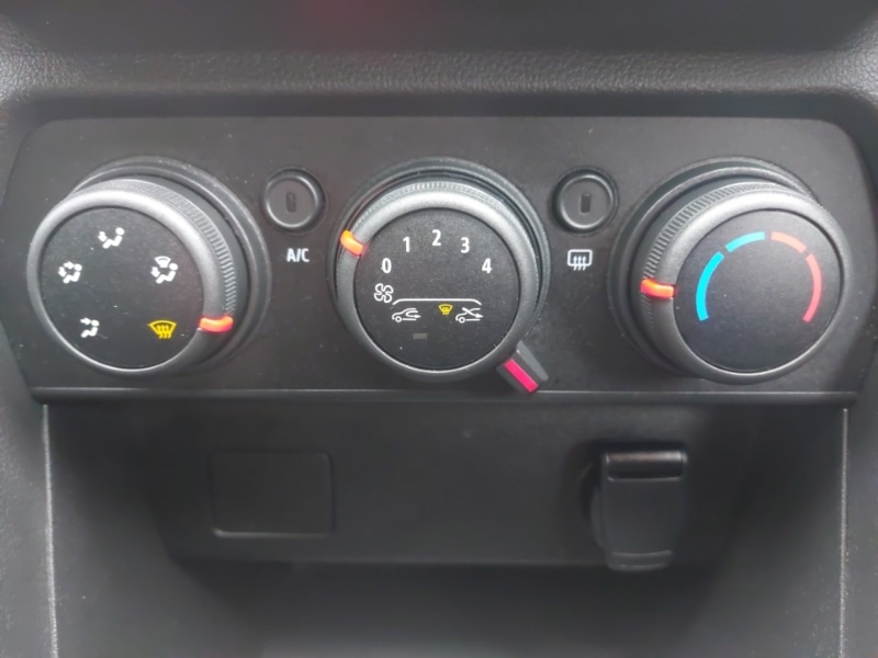 Used Dacia Sandero 2022 for sale - 76120821: Photo 18