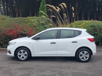 Used Dacia Sandero 2022 for sale - 76120821: Photo