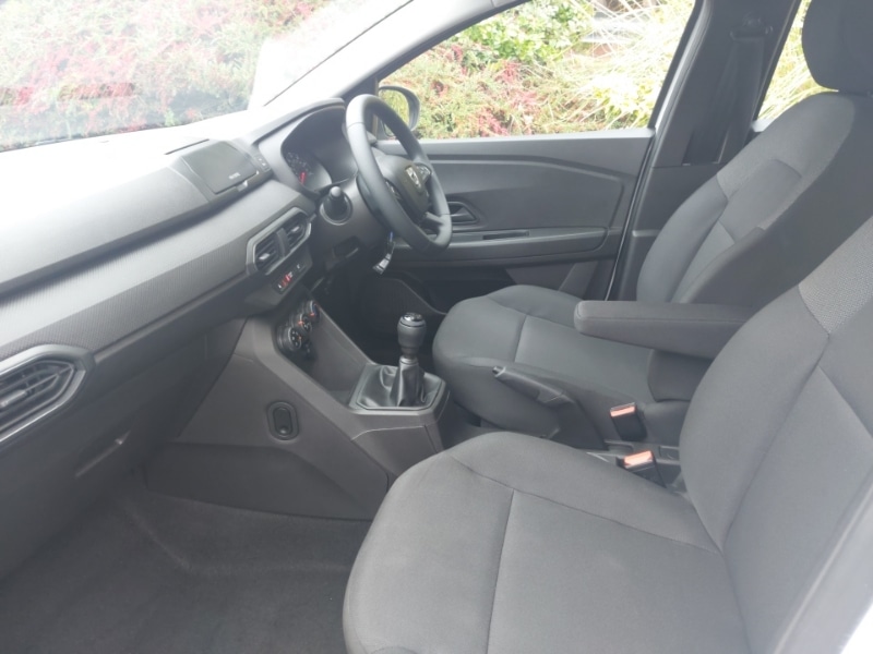 Used Dacia Sandero 2022 for sale - 76120821: Photo 5