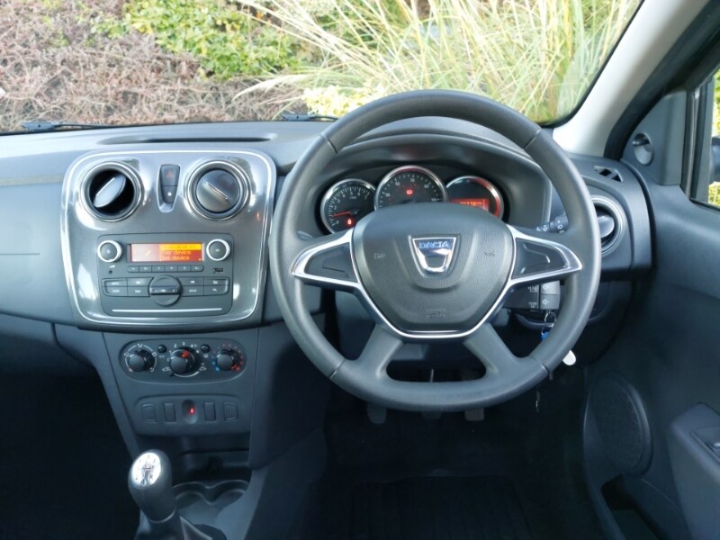 Used Dacia Sandero Stepway 2019 for sale - 76695920: Photo 11