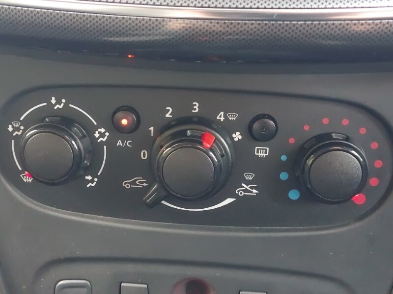 Used Dacia Sandero Stepway 2019 for sale - 76695920: Photo 15