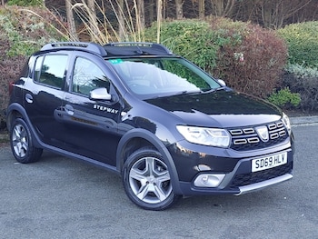 Used Dacia Sandero Stepway 2019 for sale - 76695920: Photo