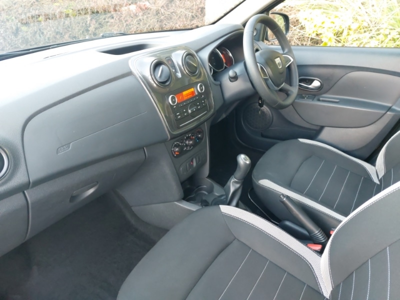 Used Dacia Sandero Stepway 2019 for sale - 76695920: Photo 5